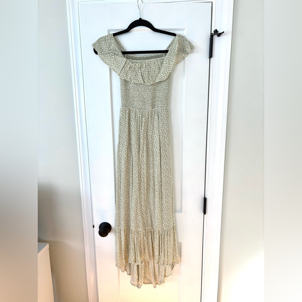 Abercrombie & Fitch Pale Green Maxi Dress